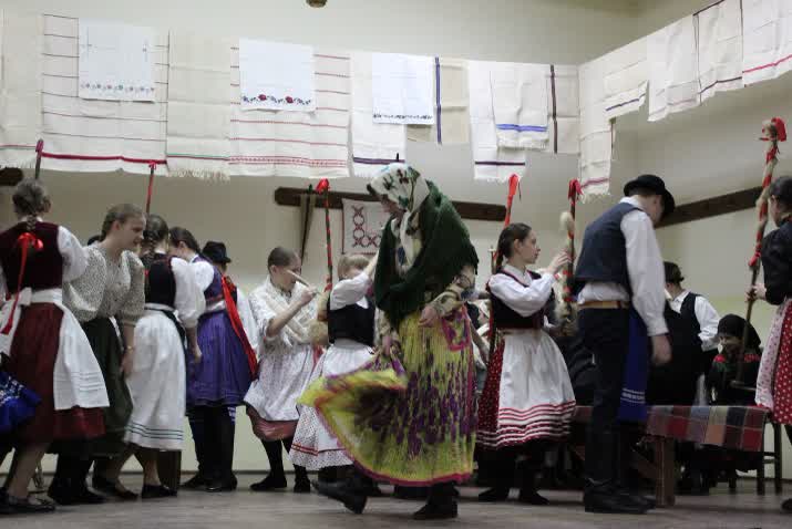 Balul Fărșangului tradițional 2025