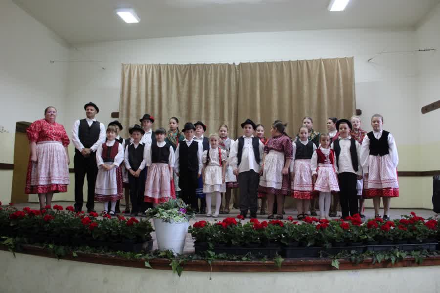 Coroana de primăvară 2024