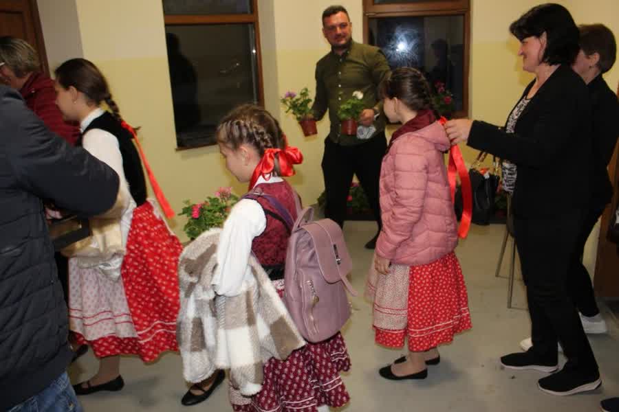 Coroana de primăvară 2025